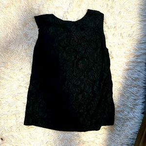 Ann Taylor textures short sleeve blouse